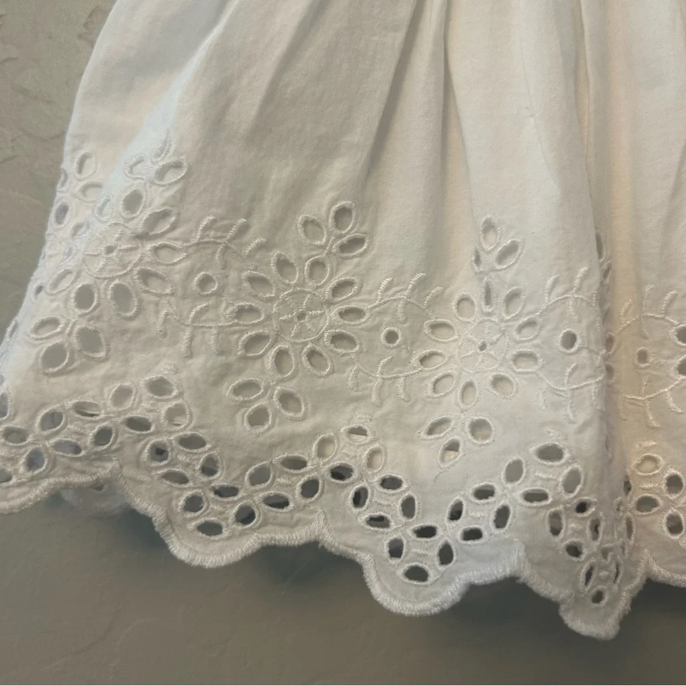 Baby Gap white eyelet dress with flutter sleeves 3-6 months